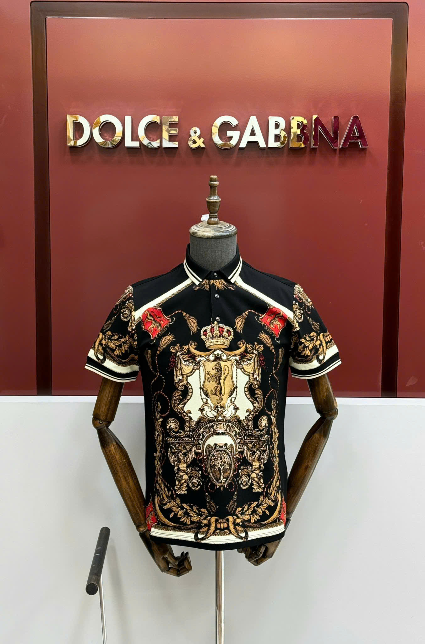 Áo polo Dolce Gabbana DG Đen họa tiết quý tộc luxury kẻ viền Trắng Like Auth 1-1 on web CD